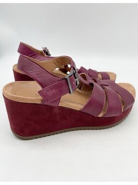 Vionic Tawny II Burgundy Red Comfort Strappy Wedge Sandals Women’s Size 8.5